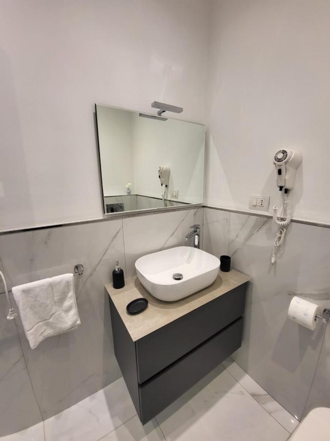 Guvano Luxury Apartments ลาสเปเซีย ภายนอก รูปภาพ